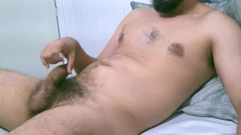 Snapshot of fernandolimah344 chatting on February 2, 6:04 am FerLimah online show from February 2, 6:04 am