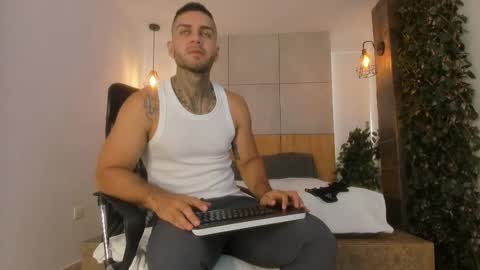 Snapshot of ferxomagno chatting on October 3, 7:30 pm ferxomagno online show from October 3, 7:30 pm