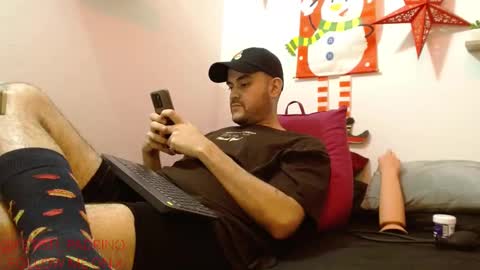 -  JERONIMO CORTEZ  - online show from December 5, 2:42 am