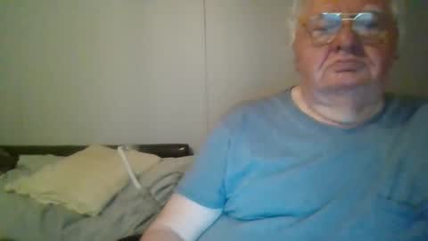 Snapshot of fewxtrapounds985 chatting on September 26, 4:43 am fewxtrapounds985 online show from September 26, 4:43 am