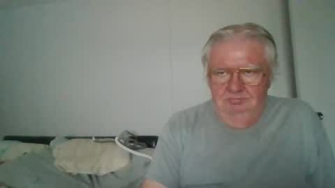 Snapshot of fewxtrapounds985 chatting on October 5, 6:01 pm fewxtrapounds985 online show from October 5, 6:01 pm