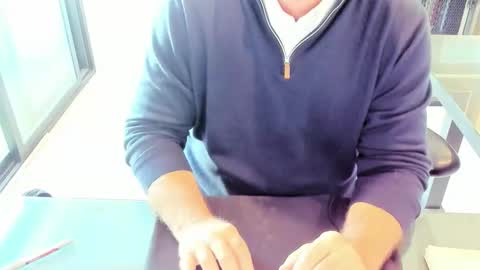 Snapshot of fhetzl chatting on October 30, 10:22 pm fhetzl online show from October 30, 10:22 pm