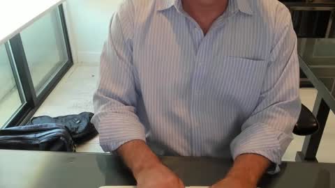 Snapshot of fhetzl chatting on September 29, 10:27 pm fhetzl online show from September 29, 10:27 pm