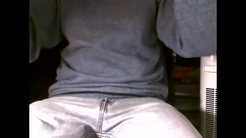 fifi010203 online show from October 16, 5:04 am