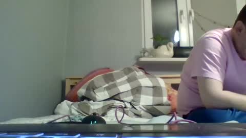 Snapshot of filipek757 chatting on December 31, 11:49 pm filipek757 online show from December 31, 11:49 pm