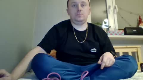 Snapshot of filipek757 chatting on December 28, 5:14 pm filipek757 online show from December 28, 5:14 pm