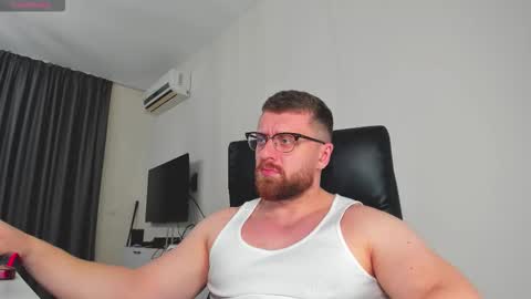 FindomGuyXXX online show from February 10, 7:51 pm