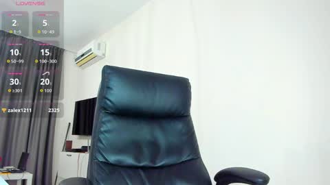 FindomGuyXXX online show from April 2, 1:41 pm