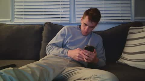 Snapshot of finnabun33 chatting on March 8, 12:09 am Jake I am Bicurious online show from March 8, 12:09 am