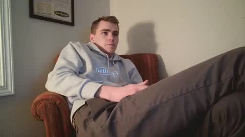 Snapshot of finnabun33 chatting on January 14, 12:43 am Jake I am Bicurious online show from January 14, 12:43 am
