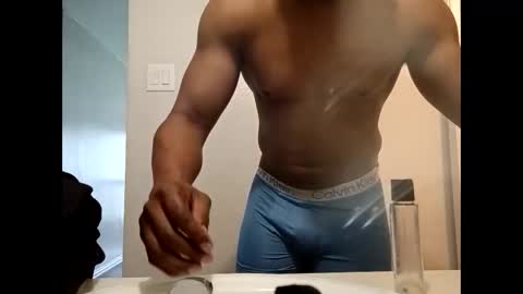 firechick1111 online show from April 18, 3:13 pm