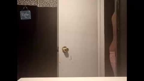 firechick1111 online show from April 6, 5:08 am