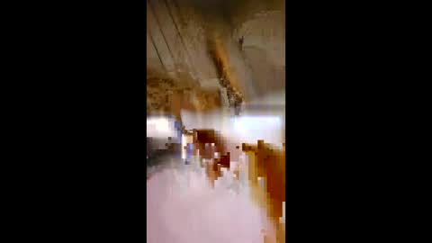 fishkeeper85 online show from March 24, 2:39 am