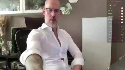 Snapshot of fit_rubinho chatting on September 19, 11:54 am Rubn online show from September 19, 11:54 am