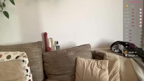 Snapshot of fit_rubinho chatting on March 3, 5:23 pm Rubn online show from March 3, 5:23 pm