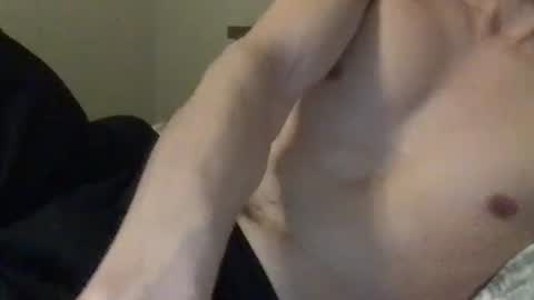 Snapshot of fitcollegestudxx chatting on February 15, 6:33 am FitCollegeStudxx online show from February 15, 6:33 am