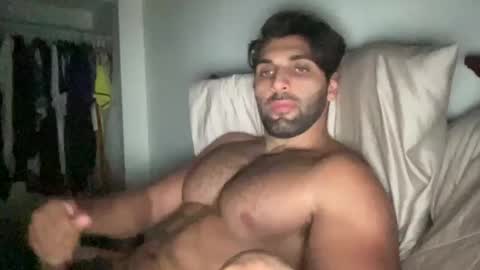 Snapshot of fitcurvyman4fun_69 chatting on September 22, 3:28 am fitcurvyman4fun_69 online show from September 22, 3:28 am