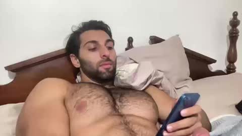 Snapshot of fitcurvyman4fun_69 chatting on October 12, 12:37 am fitcurvyman4fun_69 online show from October 12, 12:37 am