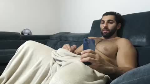 Snapshot of fitcurvyman4fun_69 chatting on September 25, 1:04 am fitcurvyman4fun_69 online show from September 25, 1:04 am