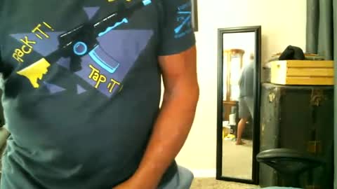 Snapshot of fitguy40 chatting on October 2, 6:01 pm fitguy40 online show from October 2, 6:01 pm