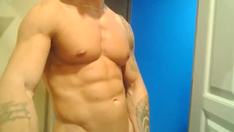 Snapshot of fitness1989 chatting on October 30, 7:48 pm fitness1989 online show from October 30, 7:48 pm
