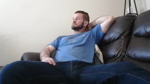 fitnessismything85 online show from February 22, 8:05 pm