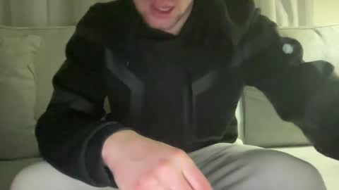 fittfucker online show from February 2, 3:38 am