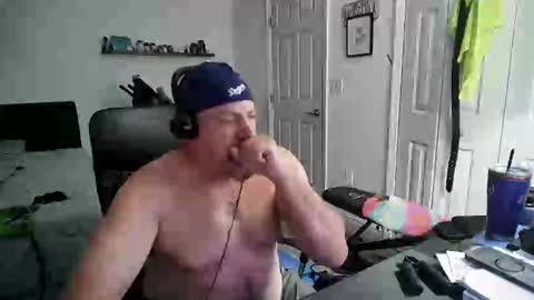 Florida guy online show from February 13, 4:32 am