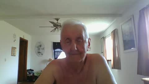 flamale65to online show from May 3, 7:49 pm