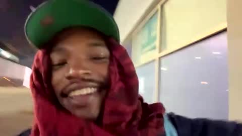 Snapshot of fleshbae chatting on February 10, 12:08 am fleshbae online show from February 10, 12:08 am