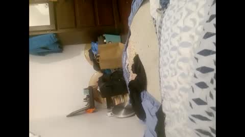 flexngudlit online show from March 13, 7:20 pm