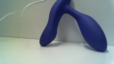 flexposelover online show from January 21, 1:28 pm