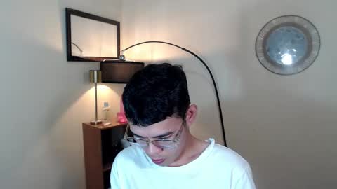 Snapshot of floriankeirxx_ chatting on October 8, 11:09 pm floriankeirxx_ online show from October 8, 11:09 pm