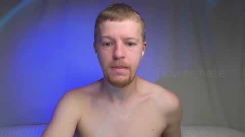 Snapshot of flower_haze chatting on February 16, 3:26 am Alexander online show from February 16, 3:26 am