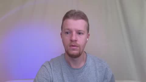 Snapshot of flower_haze chatting on February 23, 5:06 am Alexander online show from February 23, 5:06 am