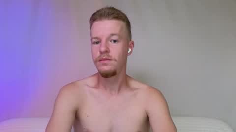 Snapshot of flower_haze chatting on October 14, 5:03 am Alexander online show from October 14, 5:03 am