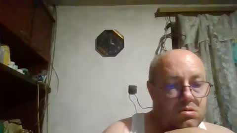 Snapshot of fm_group_nederland chatting on September 26, 12:58 pm VIP Magnolia online show from September 26, 12:58 pm