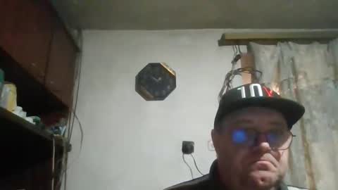 Snapshot of fm_group_nederland chatting on October 12, 10:48 pm VIP Magnolia online show from October 12, 10:48 pm
