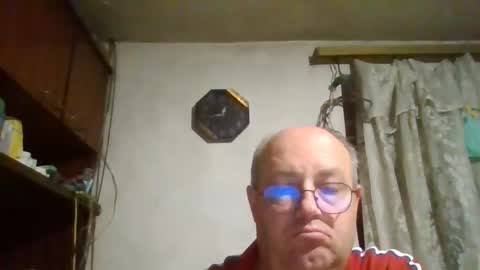 Snapshot of fm_group_nederland chatting on September 30, 9:40 pm VIP Magnolia online show from September 30, 9:40 pm