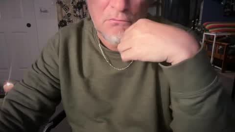 fnkywht60smthng_ online show from April 2, 4:43 am