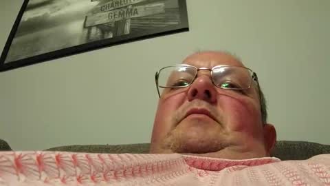 focusfuker online show from April 3, 11:12 pm