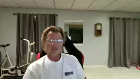 foodforcatfists online show from June 30, 3:29 am