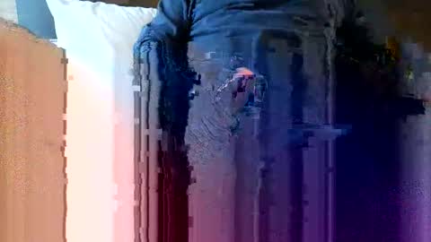 footsandwich online show from March 29, 5:24 pm