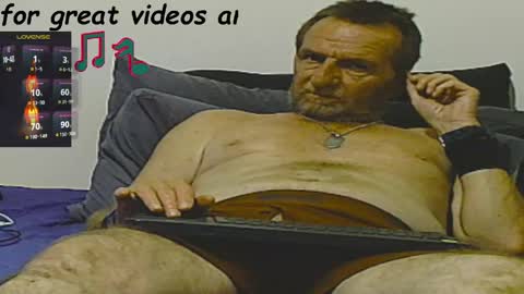doc online show from April 26, 10:34 am