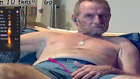 Snapshot of forexxxx_man chatting on February 3, 2:03 am doc online show from February 3, 2:03 am
