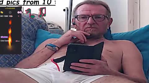 Snapshot of forexxxx_man chatting on January 12, 12:12 pm doc online show from January 12, 12:12 pm