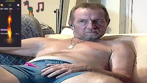 Snapshot of forexxxx_man chatting on January 6, 2:04 am doc online show from January 6, 2:04 am