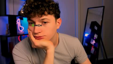 fose di online show from February 8, 6:30 am