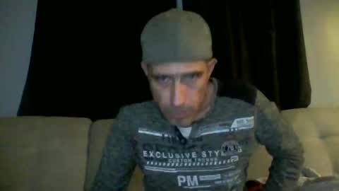 fouraide42 online show from April 17, 12:24 am