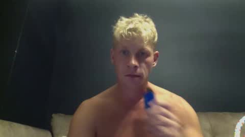 fowler919191 online show from October 18, 12:48 am